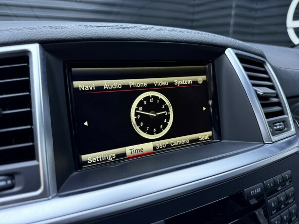 mercedes-benz-gl-bensin-2015-big-17