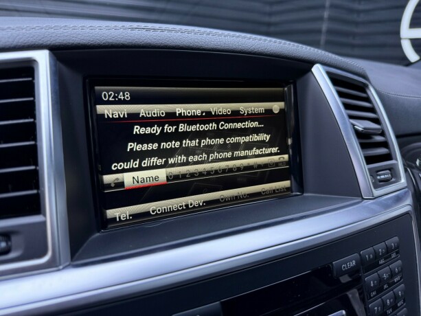 mercedes-benz-gl-bensin-2015-big-24