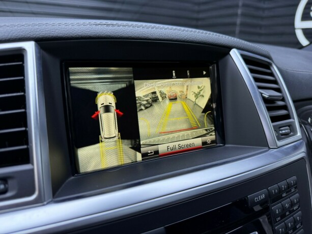 mercedes-benz-gl-bensin-2015-big-20