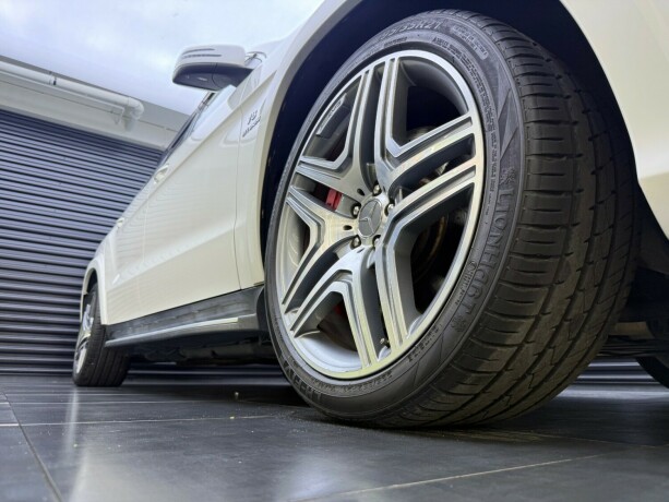 mercedes-benz-gl-bensin-2015-big-8