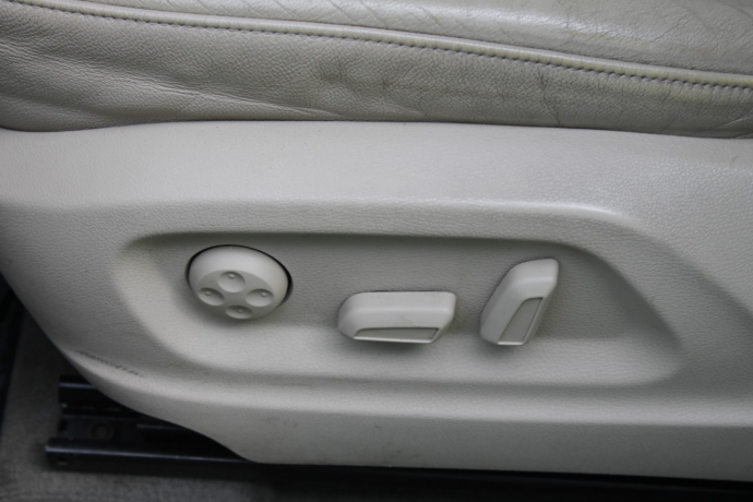 audi-q5-diesel-2009-big-27