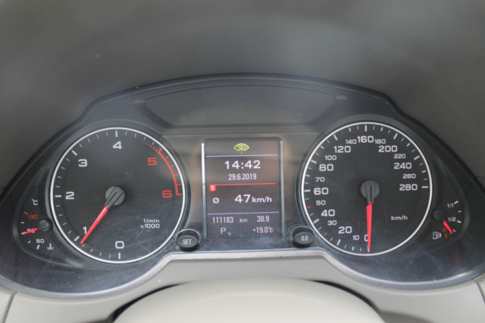 audi-q5-diesel-2009-big-14