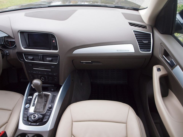 audi-q5-diesel-2009-big-16