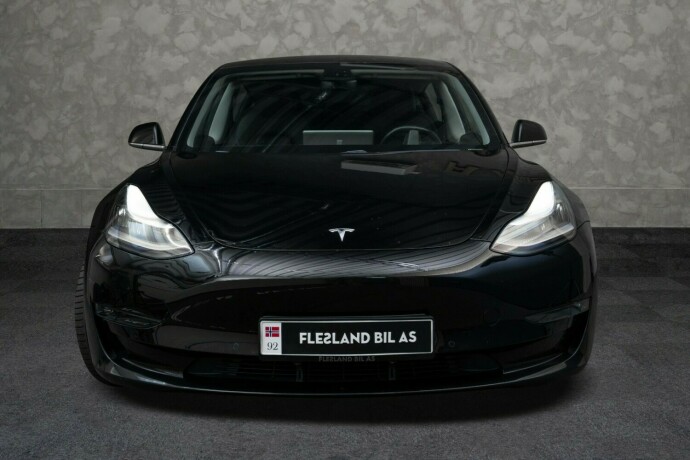 tesla-model-3-elektrisitet-2019-big-6
