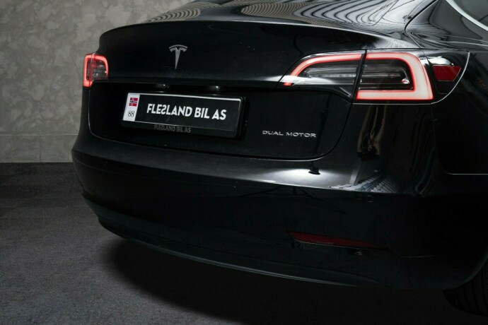 tesla-model-3-elektrisitet-2019-big-7