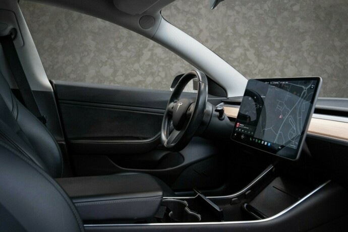 tesla-model-3-elektrisitet-2019-big-29
