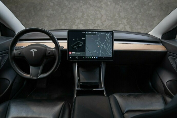 tesla-model-3-elektrisitet-2019-big-27
