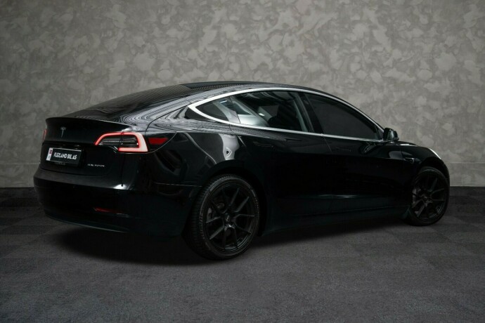 tesla-model-3-elektrisitet-2019-big-10