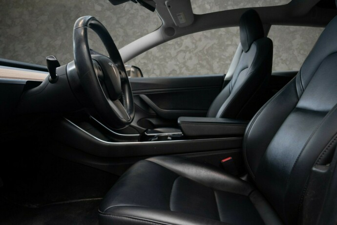 tesla-model-3-elektrisitet-2019-big-22