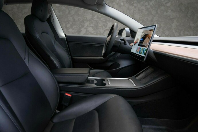 tesla-model-3-elektrisitet-2021-big-28