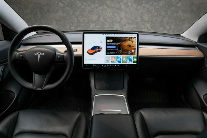 tesla-model-3-elektrisitet-2021-big-27