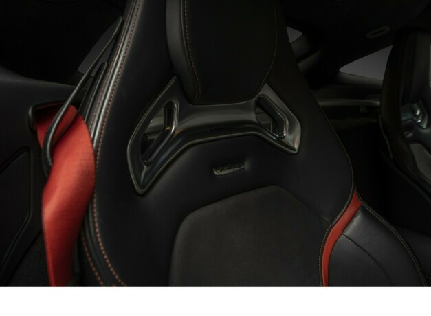 mercedes-benz-amg-gt-s-bensin-2015-big-34