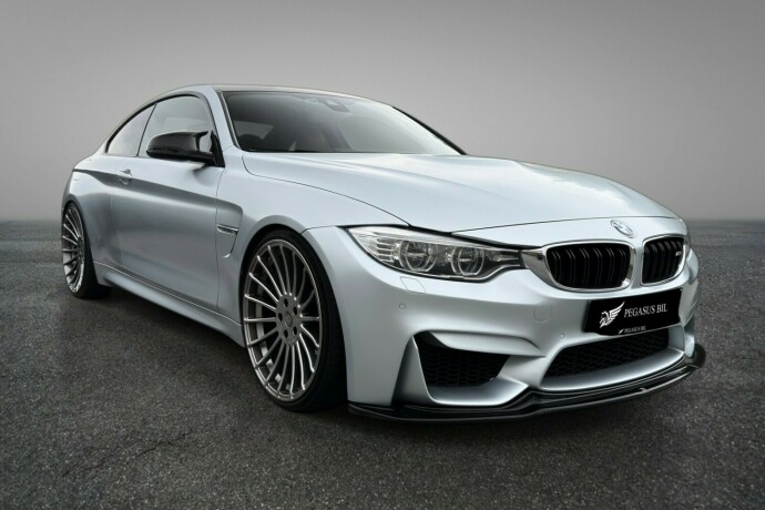 bmw-m4-bensin-2015-big-3
