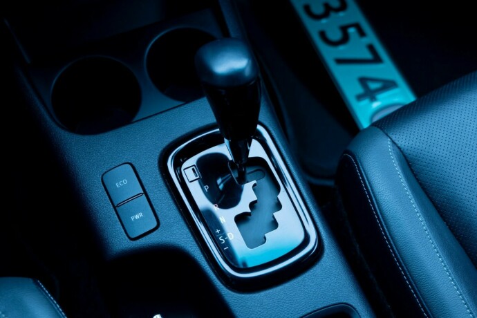 toyota-hilux-diesel-2024-big-28