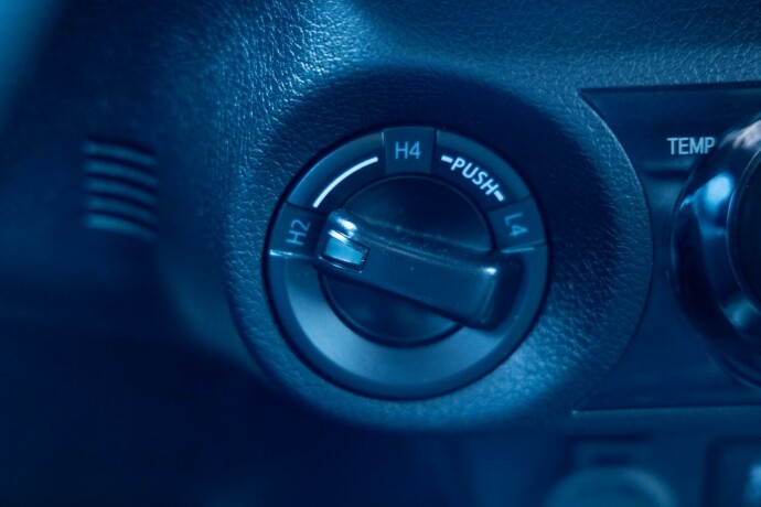 toyota-hilux-diesel-2024-big-27