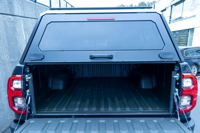 toyota-hilux-diesel-2024-big-13