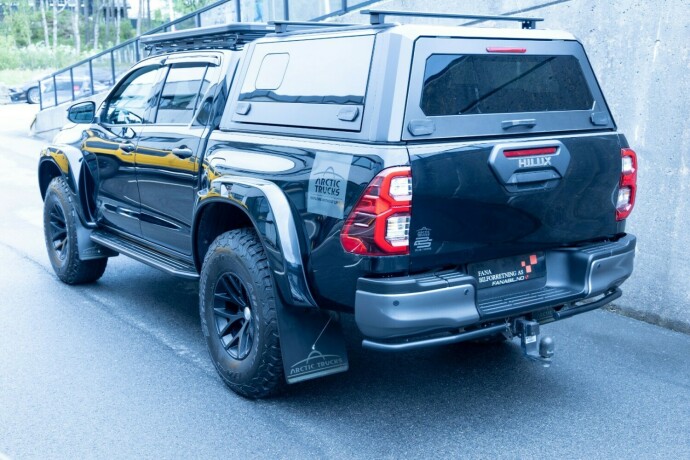 toyota-hilux-diesel-2024-big-1