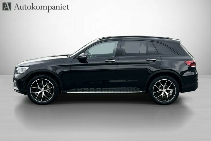 mercedes-benz-glc300-e-elektrisitetbensin-2021-big-3
