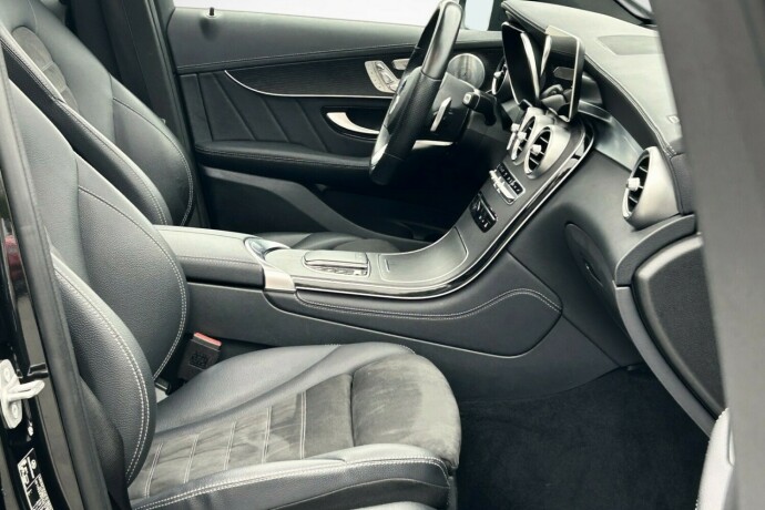 mercedes-benz-glc300-e-elektrisitetbensin-2021-big-10