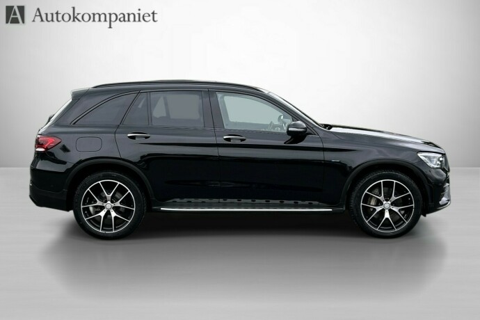 mercedes-benz-glc300-e-elektrisitetbensin-2021-big-1