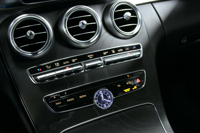 mercedes-benz-c-klasse-elektrisitetbensin-2017-big-13