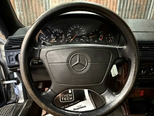 mercedes-benz-sl-bensin-1991-big-19