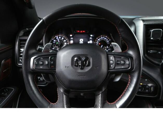 ram-1500-bensin-2021-big-20