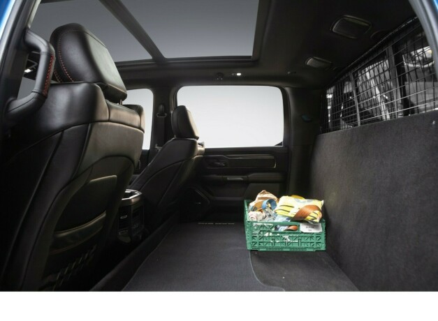 ram-1500-bensin-2021-big-32
