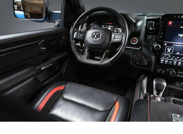 ram-1500-bensin-2021-big-16
