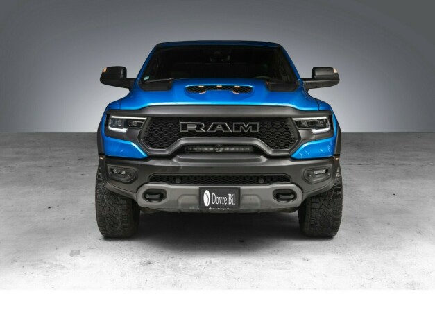 ram-1500-bensin-2021-big-3