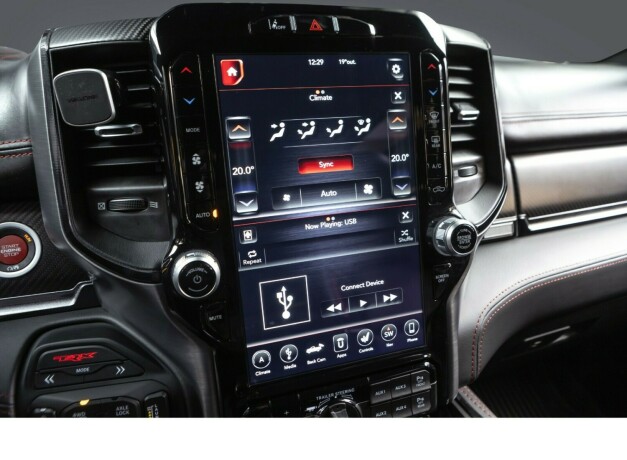 ram-1500-bensin-2021-big-23