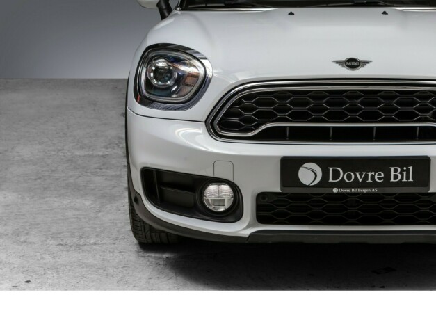 mini-countryman-elektrisitetbensin-2019-big-5