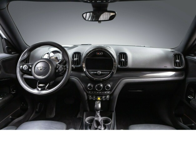 mini-countryman-elektrisitetbensin-2019-big-26