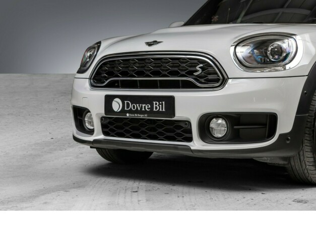 mini-countryman-elektrisitetbensin-2019-big-2