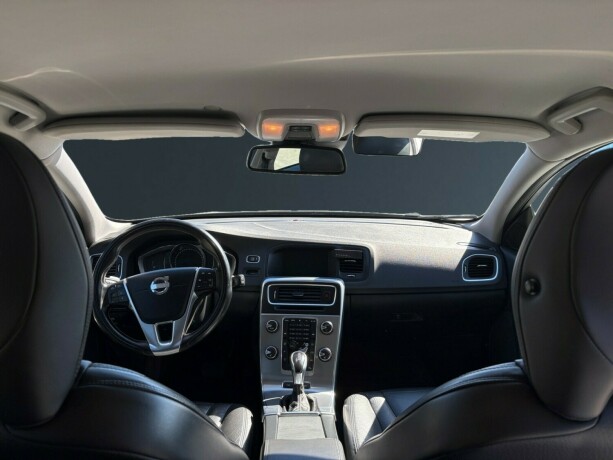 volvo-v60-elektrisitetdiesel-2014-big-15