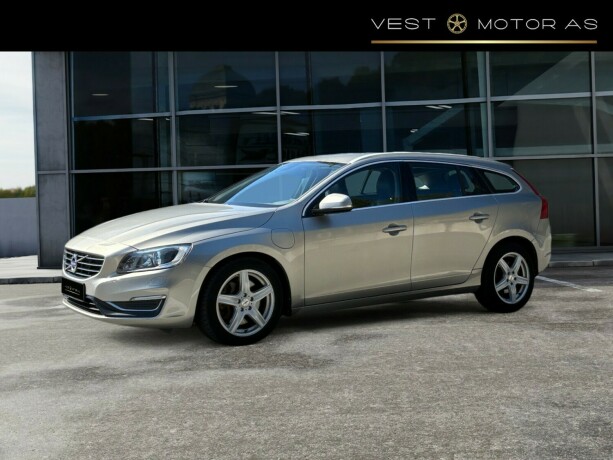 volvo-v60-elektrisitetdiesel-2014-big-2