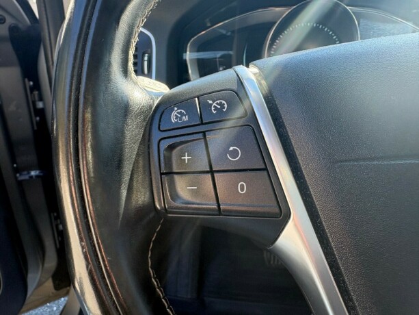volvo-v60-elektrisitetdiesel-2014-big-17