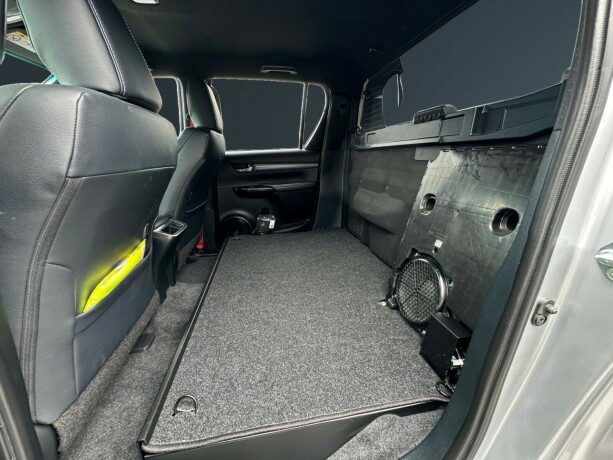 toyota-hilux-diesel-2025-big-13