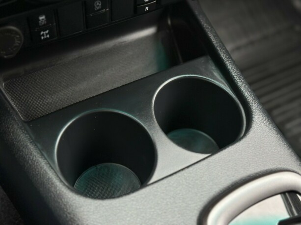 toyota-hilux-diesel-2025-big-16