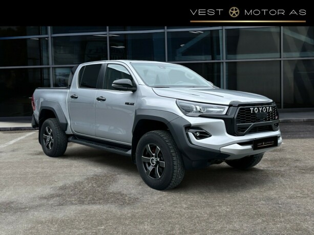 toyota-hilux-diesel-2025-big-0