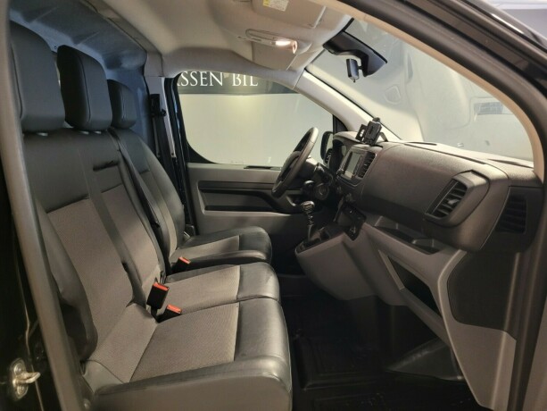 toyota-proace-diesel-2020-big-9