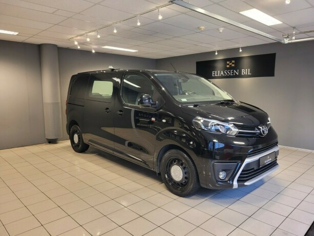 toyota-proace-diesel-2020-big-0