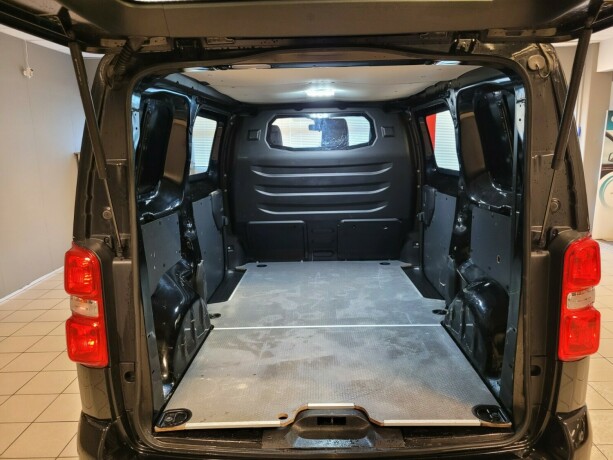 toyota-proace-diesel-2020-big-17