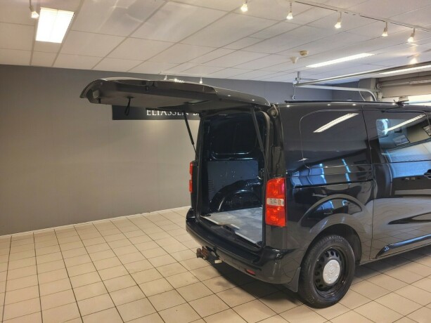 toyota-proace-diesel-2020-big-18