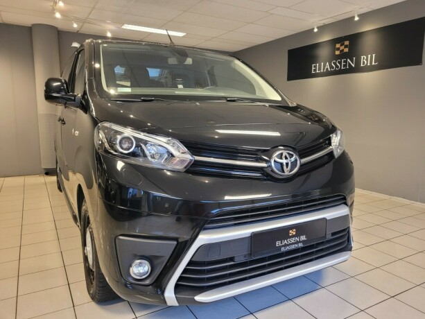 toyota-proace-diesel-2020-big-7