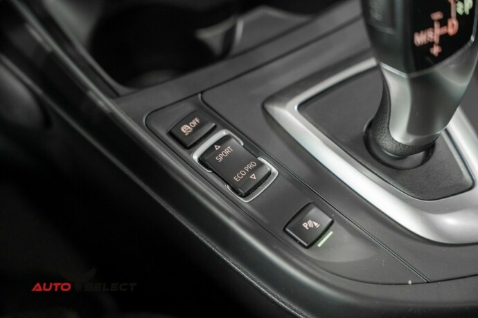 bmw-1-serie-bensin-2012-big-31