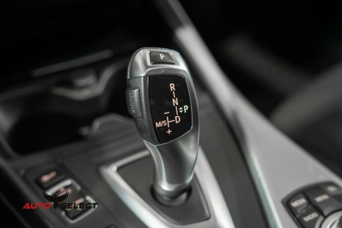 bmw-1-serie-bensin-2012-big-30