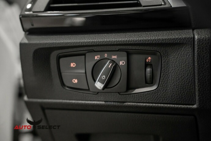 bmw-1-serie-bensin-2012-big-23