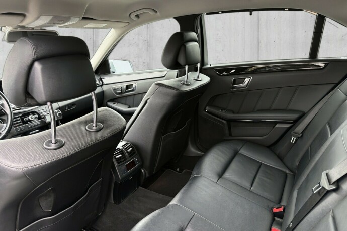 mercedes-benz-e-klasse-diesel-2011-big-11