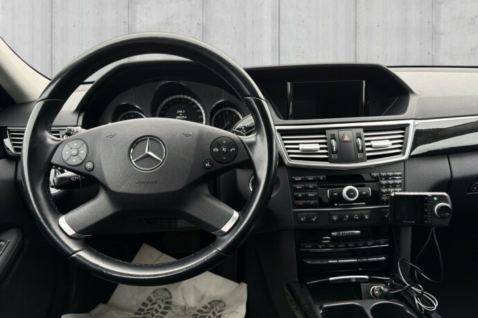 mercedes-benz-e-klasse-diesel-2011-big-13